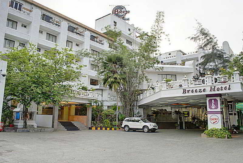 Breeze Hotel Madrás Exterior foto